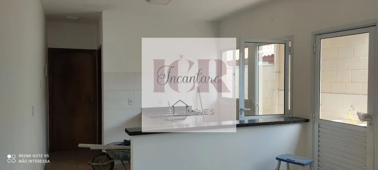 Casa de Condomínio com 2 Quartos à Venda,  em Jardim Santa Esmeralda - Sorocaba