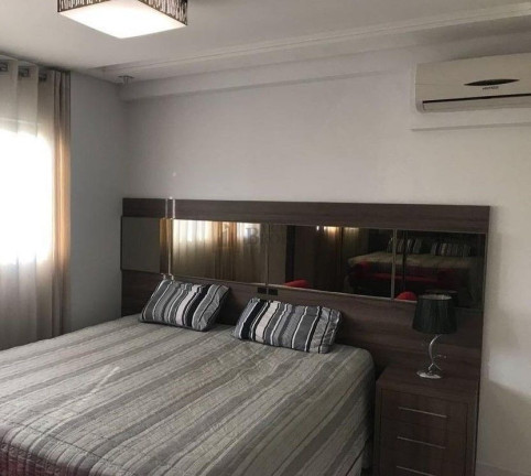 Imagem Apartamento com 3 Quartos à Venda, 129 m² em Centro - Balneário Camboriú Imagem Apartamento com 3 Quartos à Venda, 129 m² em Centro - Balneário Camboriú