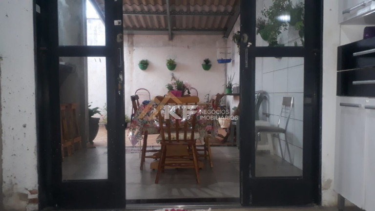 Imagem Sobrado com 3 Quartos à Venda, 200 m² em Parque Das Oliveiras - Ribeirão Preto Imagem Sobrado com 3 Quartos à Venda, 200 m² em Parque Das Oliveiras - Ribeirão Preto