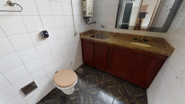 Imagem Imóvel com 1 Quarto à Venda, 45 m² em Copacabana - Rio De Janeiro Imagem Imóvel com 1 Quarto à Venda, 45 m² em Copacabana - Rio De Janeiro