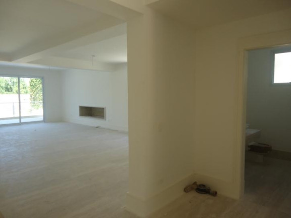 Imagem Casa com 4 Quartos à Venda,  em Alphaville 01 - Alphaville