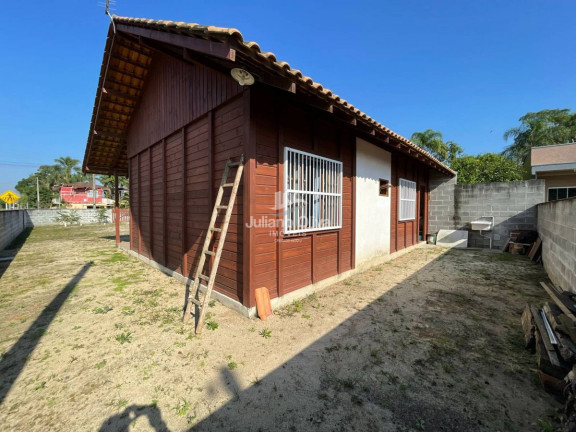Imagem Casa com 3 Quartos à Venda, 73 m² em Barra Do Sai - Itapoá
