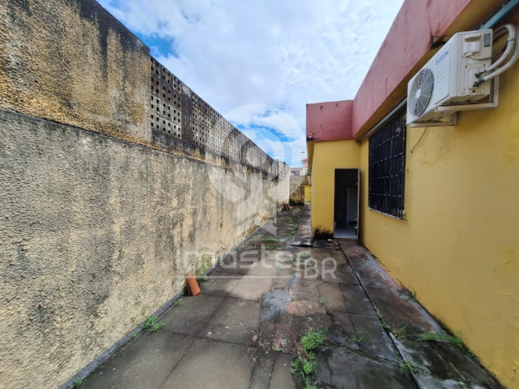 Imagem Casa com 5 Quartos à Venda, 673 m² em Amadeu Furtado - Fortaleza Imagem Casa com 5 Quartos à Venda, 673 m² em Amadeu Furtado - Fortaleza