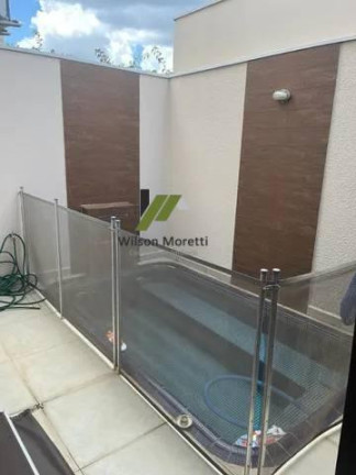Imagem Casa de Condomínio com 3 Quartos à Venda, 