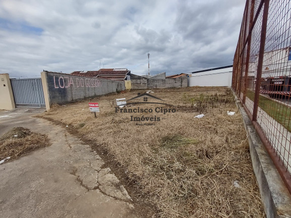 Imagem Terreno à Venda, 607 m² em Jardim Do Vale Ii - Guaratinguetá Imagem Terreno à Venda, 607 m² em Jardim Do Vale Ii - Guaratinguetá