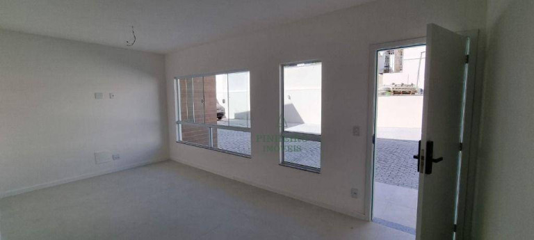 Imagem Casa com 3 Quartos à Venda, 111 m² em Engenho Do Mato - Niterói Imagem Casa com 3 Quartos à Venda, 111 m² em Engenho Do Mato - Niterói