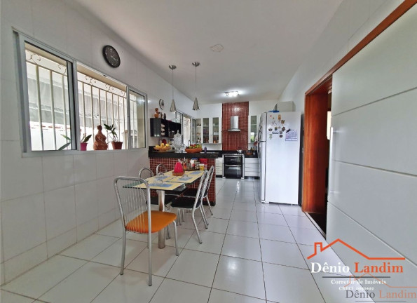 Imagem Casa com 6 Quartos à Venda, 343 m² em Jardim Panorama - Montes Claros