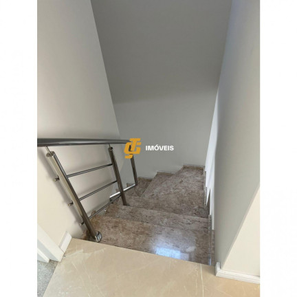 Imagem Sobrado com 2 Quartos à Venda, 64 m² em Areias - Camboriú Imagem Sobrado com 2 Quartos à Venda, 64 m² em Areias - Camboriú