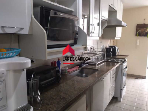 Imagem Apartamento com 3 Quartos à Venda, 114 m² em Leme - Rio De Janeiro Imagem Apartamento com 3 Quartos à Venda, 114 m² em Leme - Rio De Janeiro