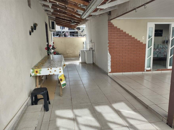 Imagem Casa com 5 Quartos à Venda, 155 m² em Costa E Silva - Joinville