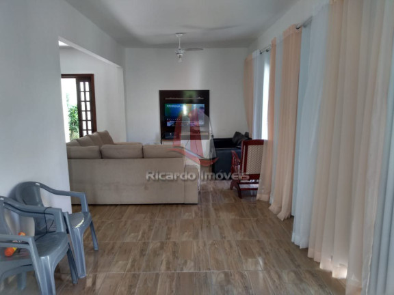 Imagem Imóvel com 3 Quartos à Venda, 400 m² em Peró - Cabo Frio Imagem Imóvel com 3 Quartos à Venda, 400 m² em Peró - Cabo Frio