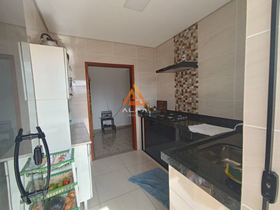 Imagem Casa com 3 Quartos à Venda, 140 m² Imagem Casa com 3 Quartos à Venda, 140 m²
