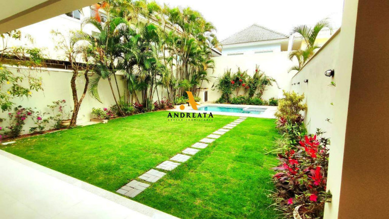 Imagem Casa de Condomínio com 5 Quartos à Venda, 380 m² em Barra Da Tijuca - Rio De Janeiro Imagem Casa de Condomínio com 5 Quartos à Venda, 380 m² em Barra Da Tijuca - Rio De Janeiro