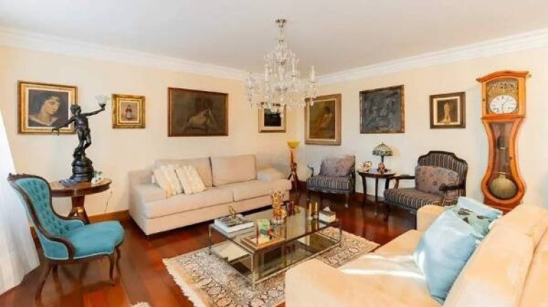 Imagem Casa com 4 Quartos à Venda, 233 m² em Chácara Das Pedras - Porto Alegre