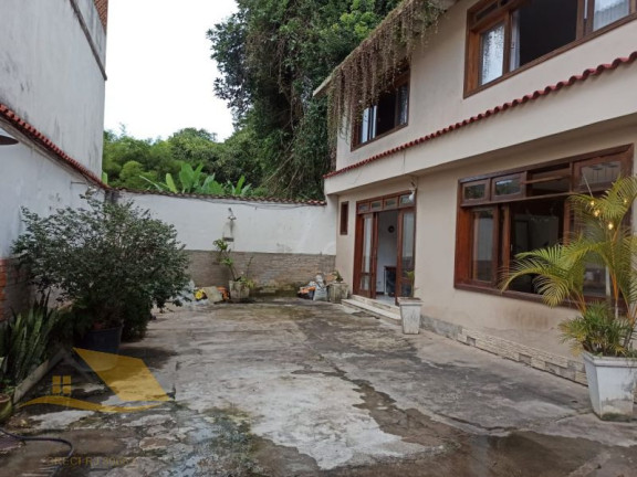Imagem Casa com 4 Quartos à Venda, 200 m² em Chácara Paraíso - Nova Friburgo Imagem Casa com 4 Quartos à Venda, 200 m² em Chácara Paraíso - Nova Friburgo