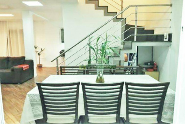Imagem Sobrado com 3 Quartos à Venda, 130 m² em Bairro Alto - Curitiba