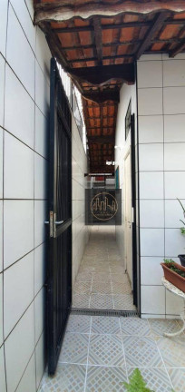 Imagem Casa com 2 Quartos à Venda, 136 m² em Mirim - Praia Grande