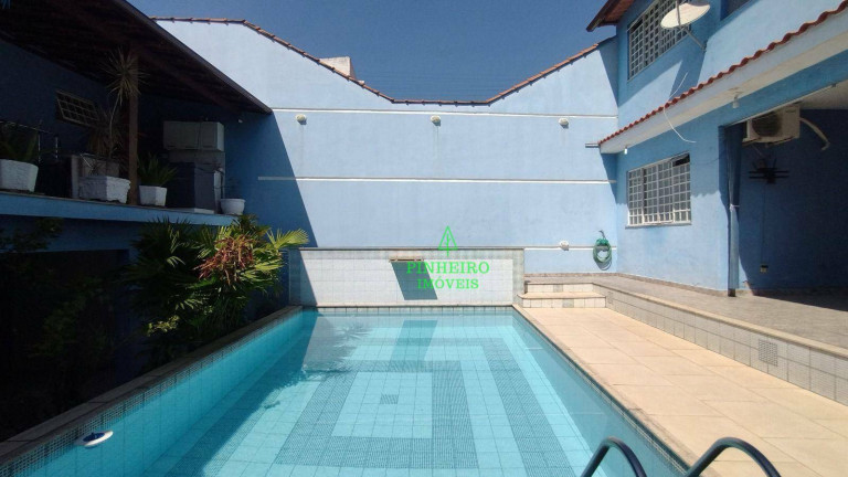 Imagem Casa com 3 Quartos à Venda, 339 m² em Sete Pontes - São Gonçalo Imagem Casa com 3 Quartos à Venda, 339 m² em Sete Pontes - São Gonçalo