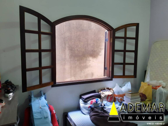 Imagem Casa com 3 Quartos à Venda, 250 m² em Piraporinha - Diadema