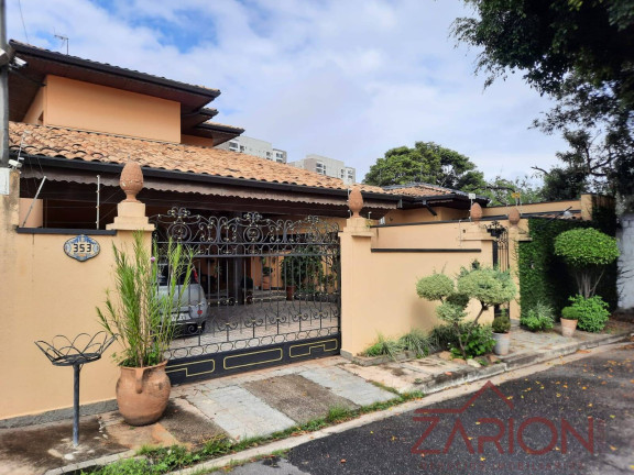 Casa com 4 Quartos à Venda, 299 m² em Parque Residencial Bom Conselho - Taubaté