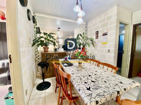 Imagem Casa com 2 Quartos à Venda,  em Camobi - Santa Maria