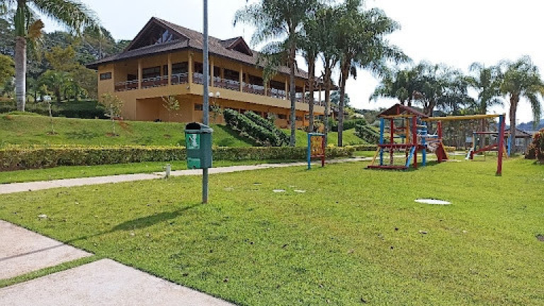 Chácara com 1 Quarto à Venda, 100 m² em Centro - Jambeiro