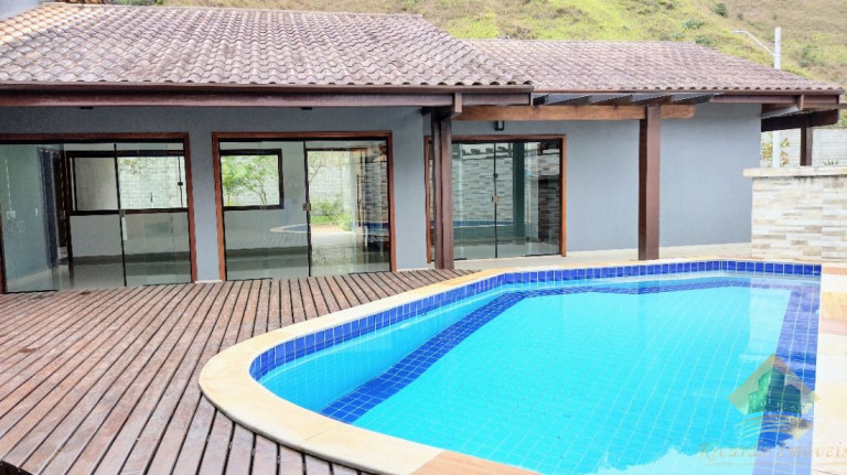 Imagem Casa de Condomínio com 3 Quartos à Venda, 181 m² em Horto Florestal - Ubatuba