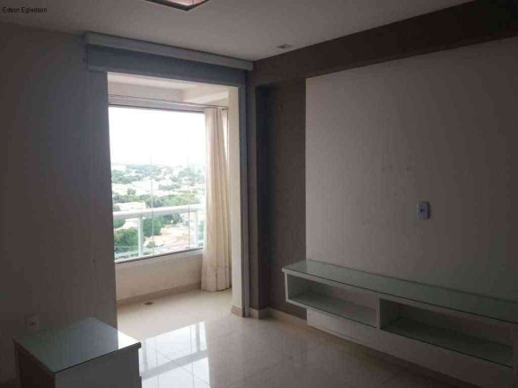 Imagem Imóvel com 4 Quartos à Venda, 300 m² em Jóquei - Teresina Imagem Imóvel com 4 Quartos à Venda, 300 m² em Jóquei - Teresina