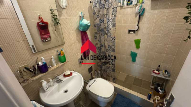 Imagem Apartamento com 1 Quarto à Venda, 52 m² em Leme - Rio De Janeiro Imagem Apartamento com 1 Quarto à Venda, 52 m² em Leme - Rio De Janeiro
