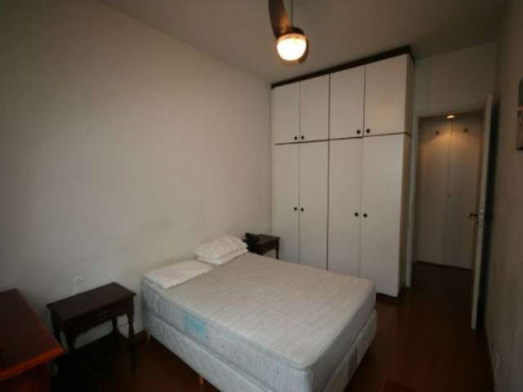 Imagem Imóvel com 2 Quartos para Temporada, em Copacabana - Rio De Janeiro Imagem Imóvel com 2 Quartos para Temporada, em Copacabana - Rio De Janeiro