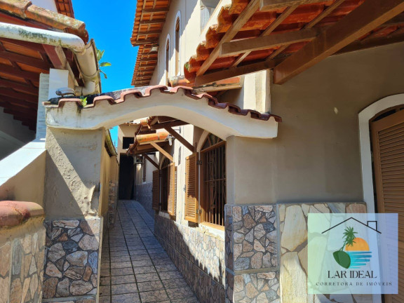 Imagem Casa com 7 Quartos à Venda, em Hospício - Araruama Imagem Casa com 7 Quartos à Venda, em Hospício - Araruama