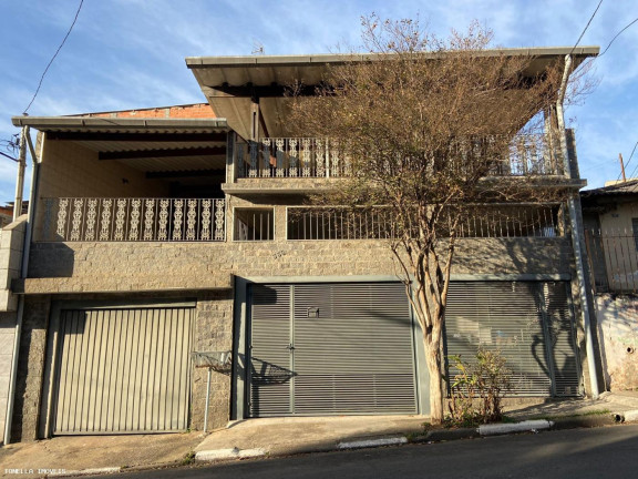 Casa com 3 Quartos à Venda, 240 m² em Rochdale - Osasco
