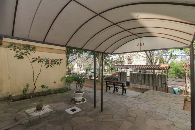 Imagem Imóvel com 3 Quartos à Venda, 63 m² em Santo Antônio - Porto Alegre Imagem Imóvel com 3 Quartos à Venda, 63 m² em Santo Antônio - Porto Alegre