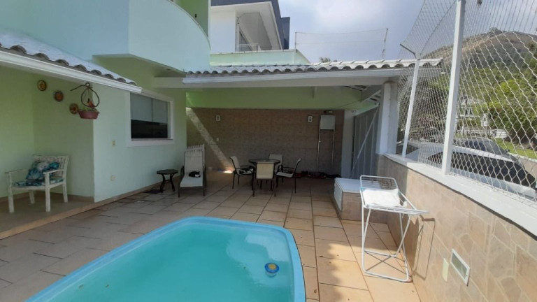 Imagem Casa com 3 Quartos à Venda, 173 m² em Freguesia De Jacarepaguá - Rio De Janeiro