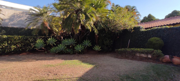 Imagem Casa com 3 Quartos à Venda, 277 m² em Centro - Birigui Imagem Casa com 3 Quartos à Venda, 277 m² em Centro - Birigui