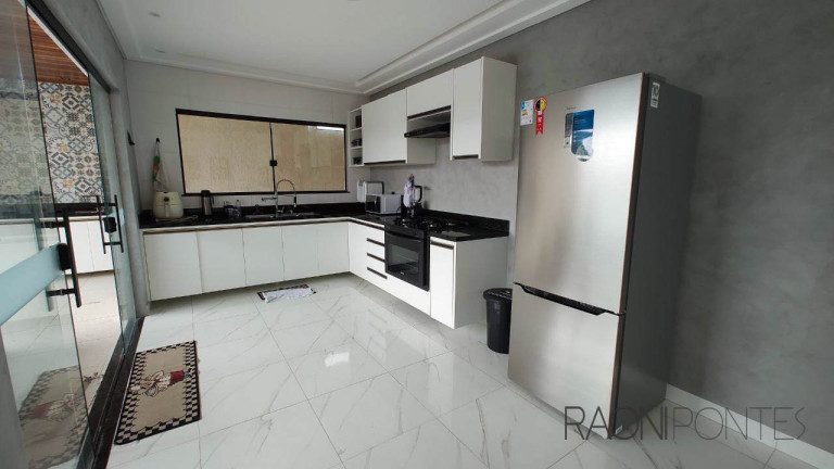 Imagem Casa com 4 Quartos à Venda, 400 m² em Barra Do Jacuípe - Camaçari Imagem Casa com 4 Quartos à Venda, 400 m² em Barra Do Jacuípe - Camaçari