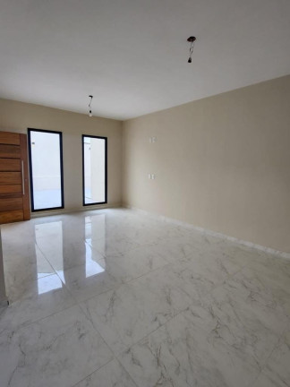 Imagem Casa com 2 Quartos à Venda, 82 m² em Vila Nossa Senhora Das Graças - Taubaté Imagem Casa com 2 Quartos à Venda, 82 m² em Vila Nossa Senhora Das Graças - Taubaté