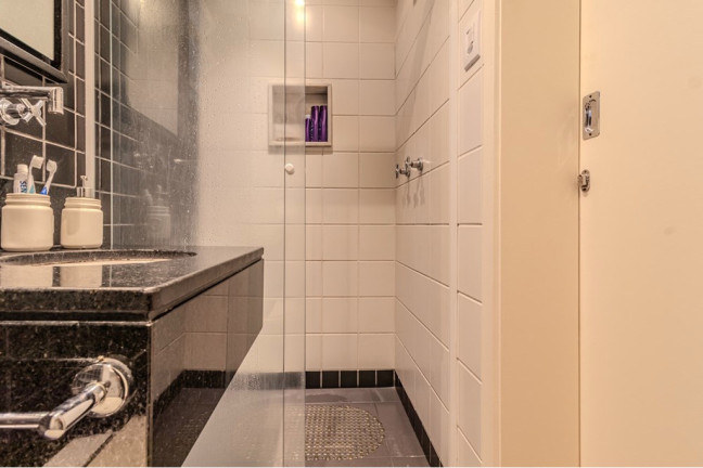 Imagem Apartamento com 2 Quartos à Venda, 76 m² em Rio Branco - Porto Alegre Imagem Apartamento com 2 Quartos à Venda, 76 m² em Rio Branco - Porto Alegre