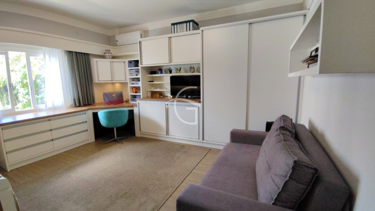 Imagem Apartamento com 3 Quartos à Venda, 206 m² em Atiradores - Joinville