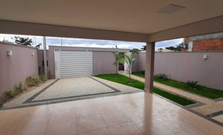 Imagem Sobrado com 4 Quartos à Venda, em Plano Diretor Sul - Palmas Imagem Sobrado com 4 Quartos à Venda, em Plano Diretor Sul - Palmas