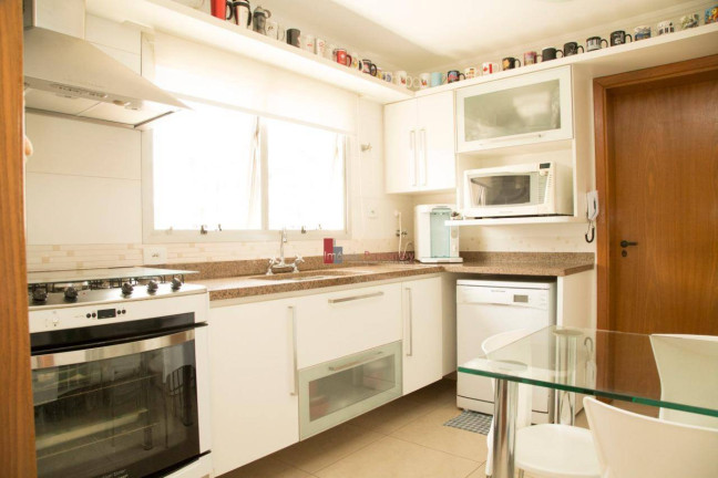 Imagem Apartamento com 3 Quartos à Venda, 161 m² em Brooklin - São Paulo Imagem Apartamento com 3 Quartos à Venda, 161 m² em Brooklin - São Paulo
