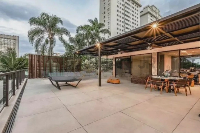 Imagem Casa com 6 Quartos à Venda, 1.300 m² em Jardim Europa - São Paulo Imagem Casa com 6 Quartos à Venda, 1.300 m² em Jardim Europa - São Paulo