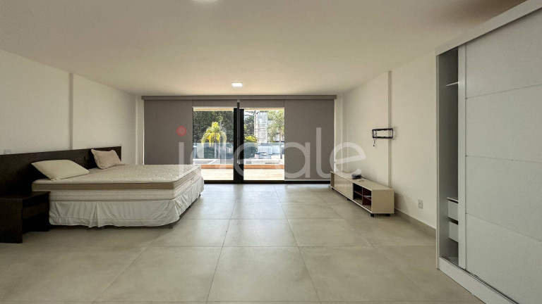 Imagem Casa de Condomínio com 4 Quartos para Alugar,  em Barra Da Tijuca - Rio De Janeiro