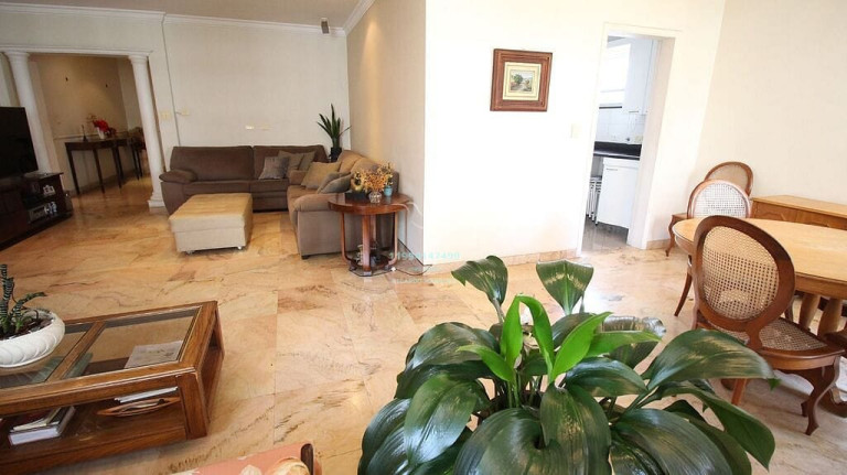 Imagem Apartamento com 3 Quartos à Venda, 210 m² em Santa Cecília - São Paulo