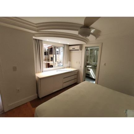 Imagem Apartamento com 2 Quartos à Venda, 175 m² em Centro - Balneário Camboriú