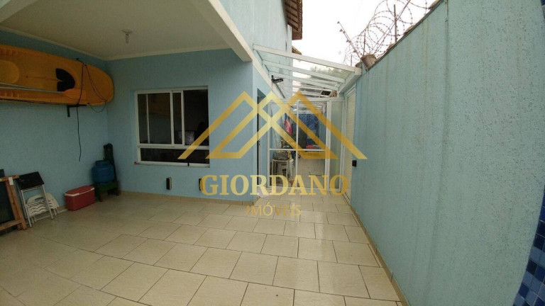 Casa com 4 Quartos à Venda,  em Aviação - Praia Grande