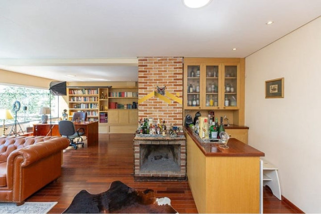 Imagem Casa com 5 Quartos à Venda, 582 m² em Brooklin Paulista - São Paulo Imagem Casa com 5 Quartos à Venda, 582 m² em Brooklin Paulista - São Paulo