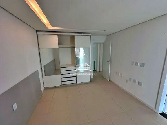 Imagem Casa com 5 Quartos à Venda, 350 m² em Pires Facanha - Eusébio Imagem Casa com 5 Quartos à Venda, 350 m² em Pires Facanha - Eusébio