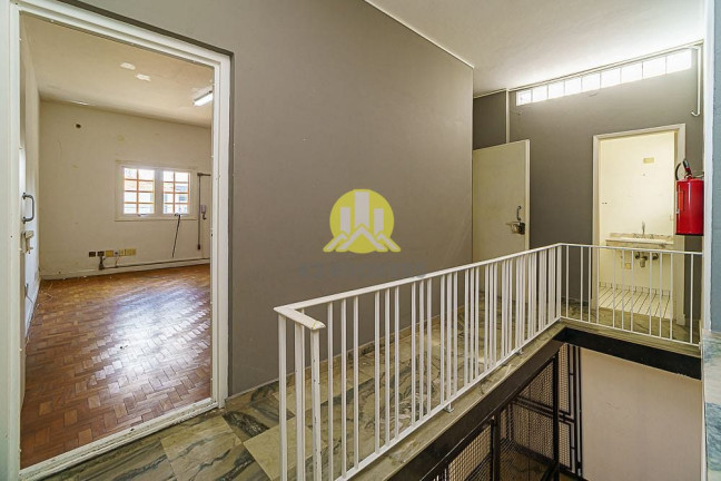 Imagem Casa com 7 Quartos à Venda, 195 m² em Pinheiros - São Paulo Imagem Casa com 7 Quartos à Venda, 195 m² em Pinheiros - São Paulo