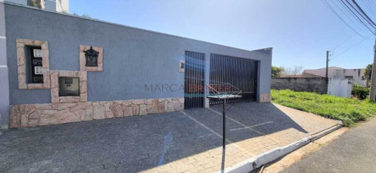 Imagem Casa com 3 Quartos à Venda, 300 m² em Loteamento Residencial Fonte Nova - Valinhos Imagem Casa com 3 Quartos à Venda, 300 m² em Loteamento Residencial Fonte Nova - Valinhos